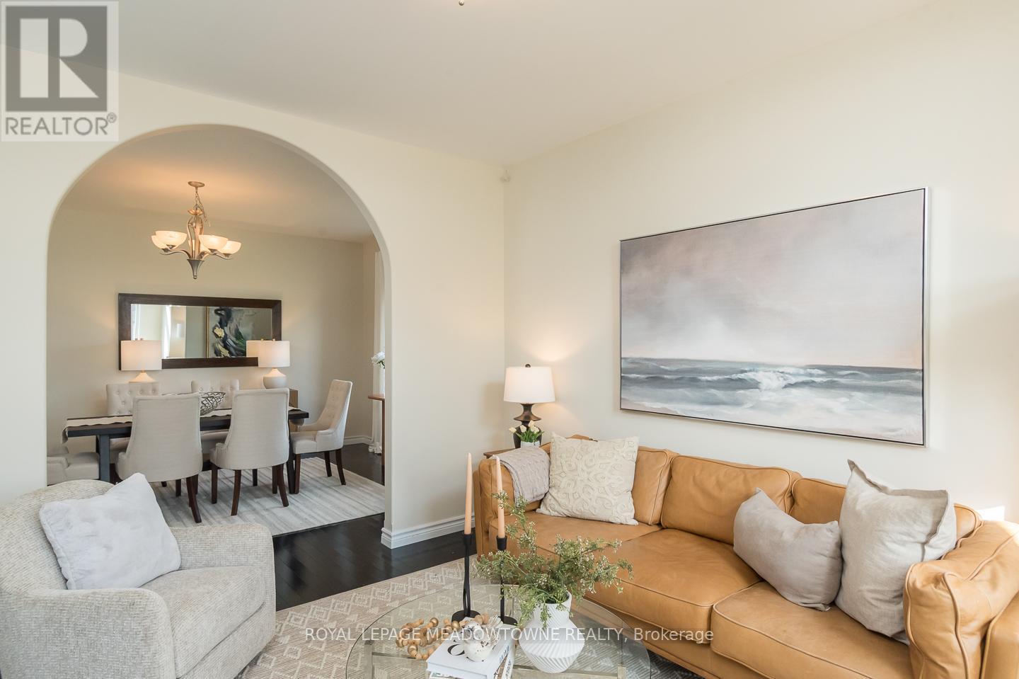 












63 STEWART DRIVE

,
Erin,




Ontario
N1H6H7

