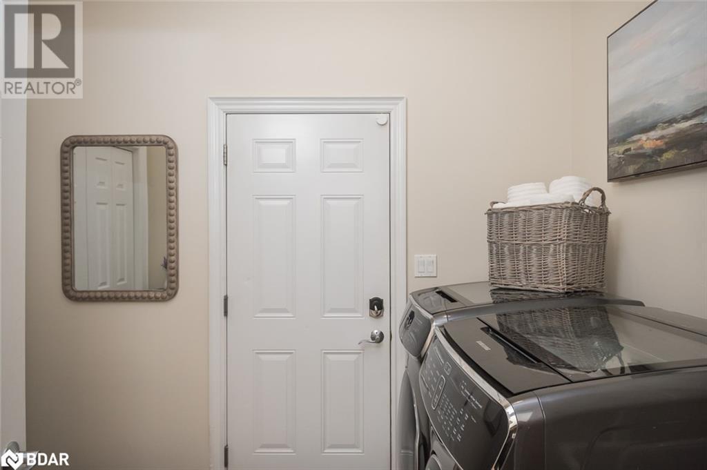 












63 STEWART Drive

,
Erin,




Ontario
N1H6H7

