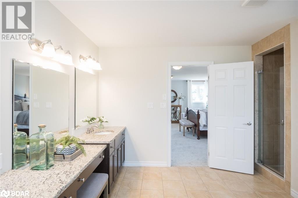 












63 STEWART Drive

,
Erin,




Ontario
N1H6H7

