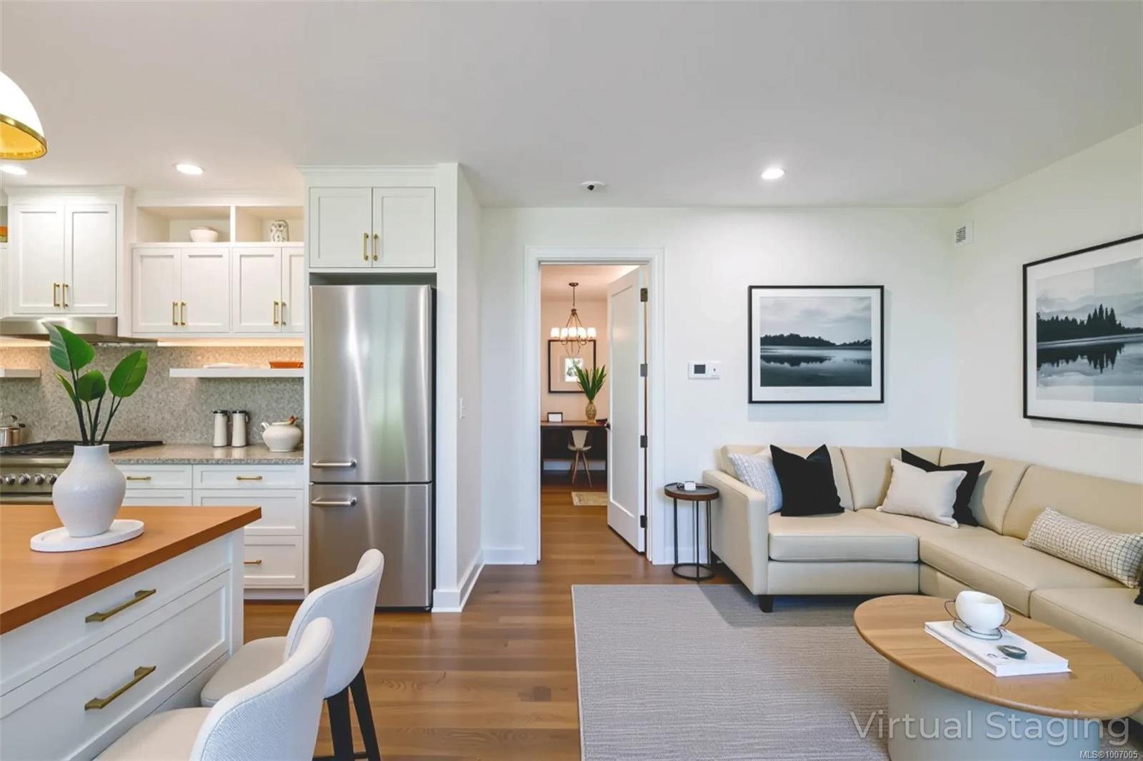 









3767


Maple

Lane,
Royston,




BC
V0R 2V0

