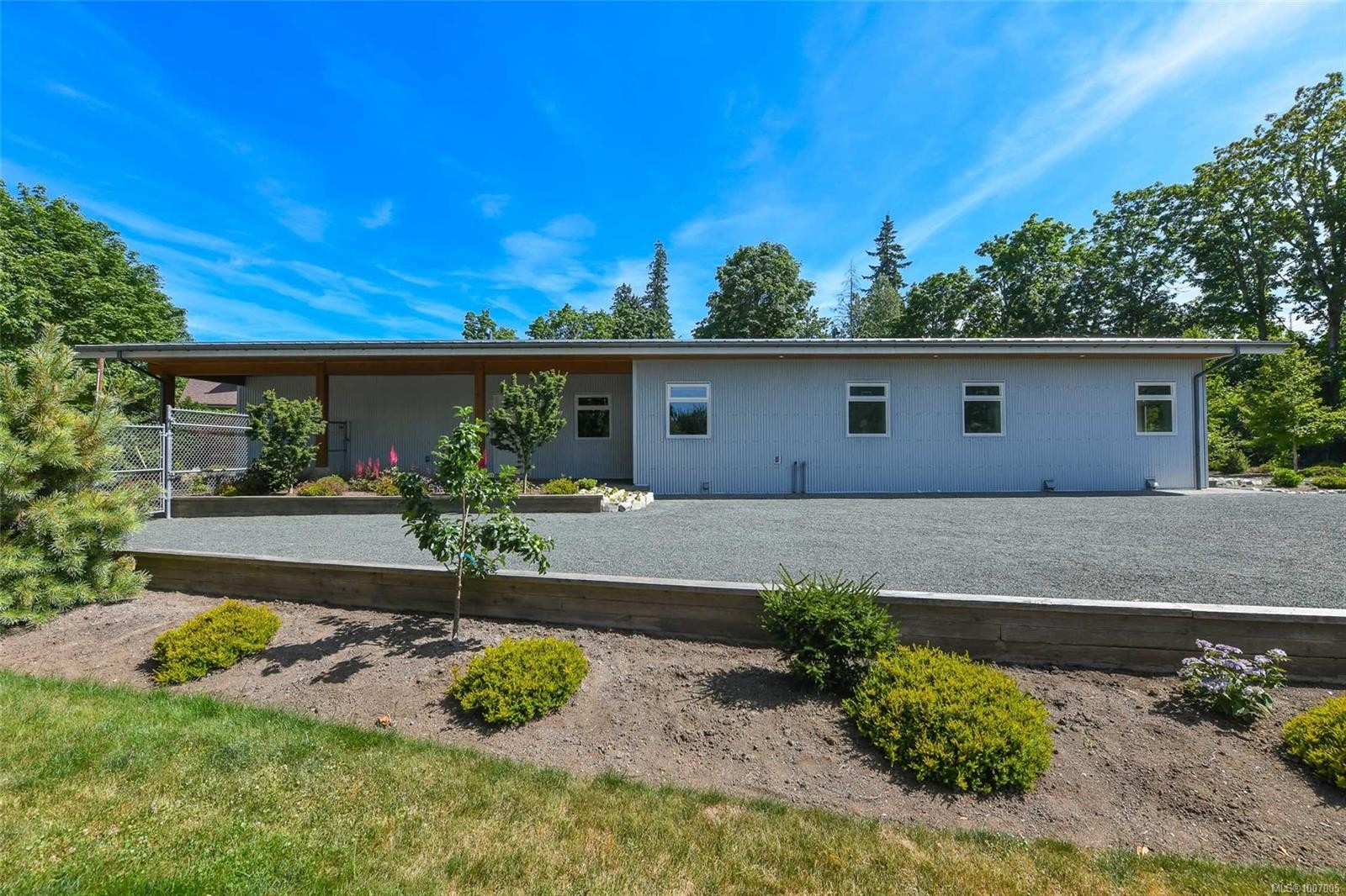 









3767


Maple

Lane,
Royston,




BC
V0R 2V0

