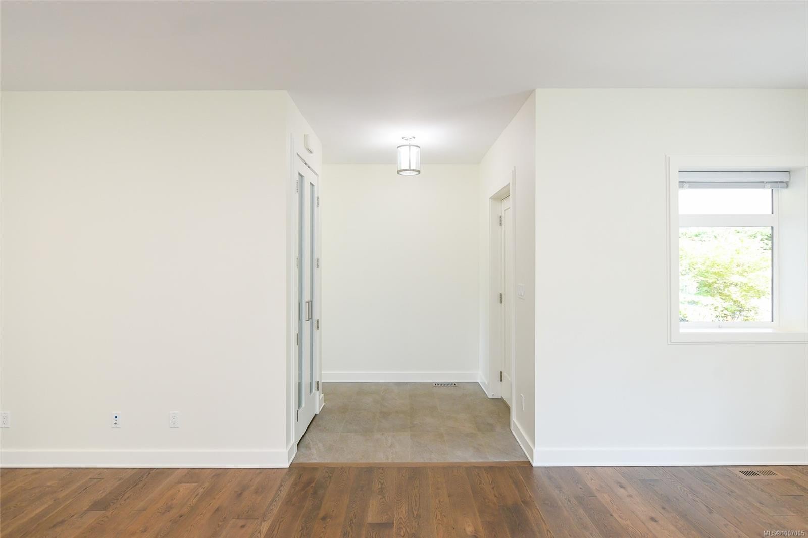 









3767


Maple

Lane,
Royston,




BC
V0R 2V0

