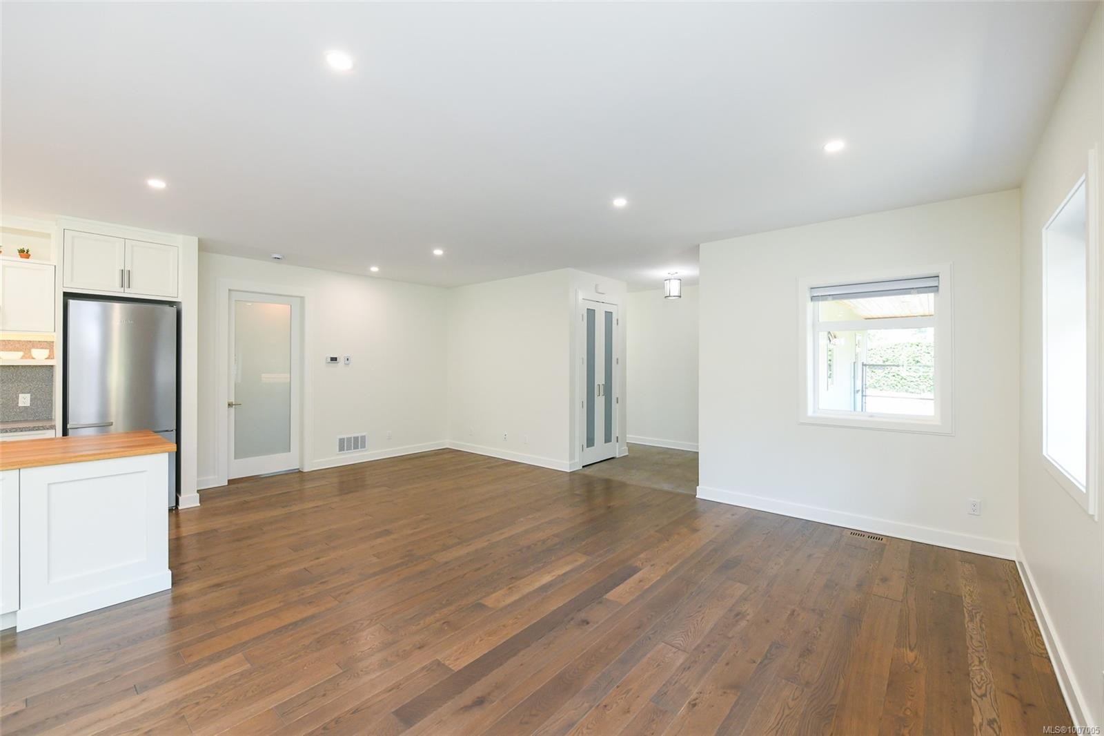 









3767


Maple

Lane,
Royston,




BC
V0R 2V0

