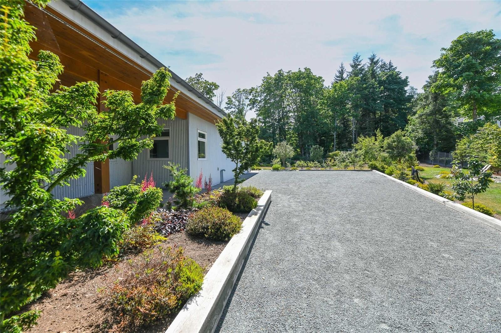 









3767


Maple

Lane,
Royston,




BC
V0R 2V0

