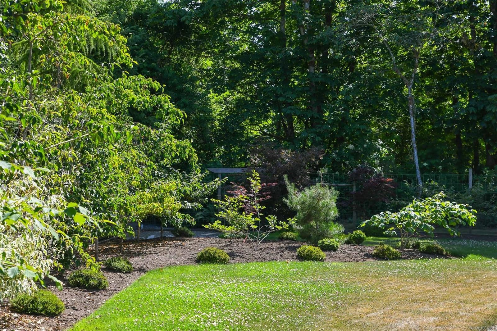 









3767


Maple

Lane,
Royston,




BC
V0R 2V0

