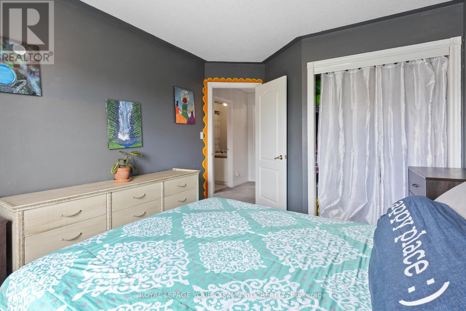 












299 DISCOVERY TRAIL

,
Vaughan,




Ontario
L6A3K4

