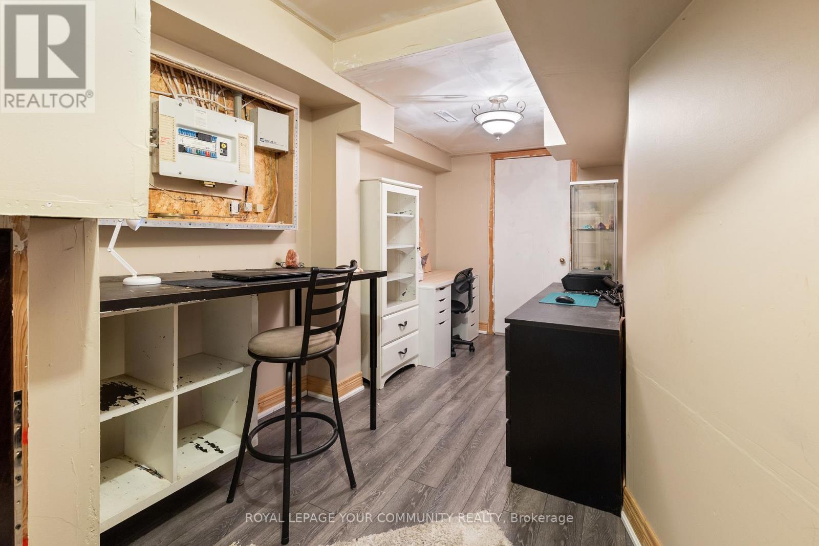 












299 DISCOVERY TRAIL

,
Vaughan,




Ontario
L6A3K4

