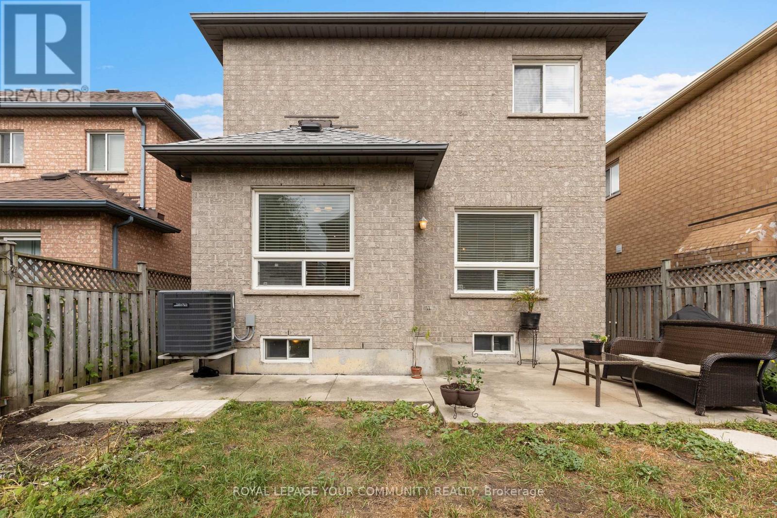 












299 DISCOVERY TRAIL

,
Vaughan,




Ontario
L6A3K4

