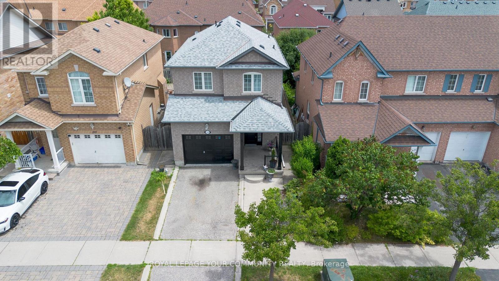 












299 DISCOVERY TRAIL

,
Vaughan,




Ontario
L6A3K4

