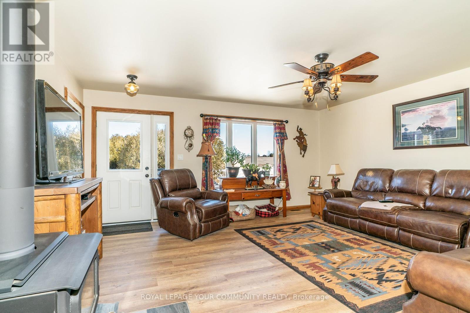 












2236 COUNTY 36 ROAD

,
Kawartha Lakes,




Ontario
K0M1L0


