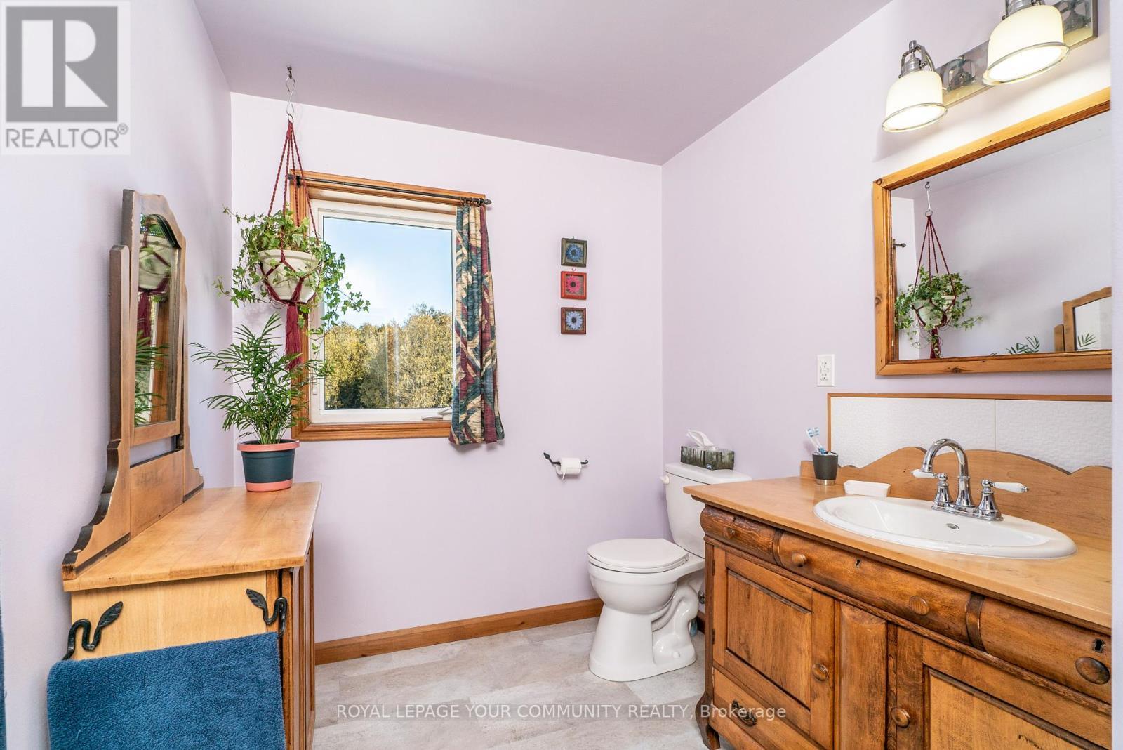 












2236 COUNTY 36 ROAD

,
Kawartha Lakes,




Ontario
K0M1L0

