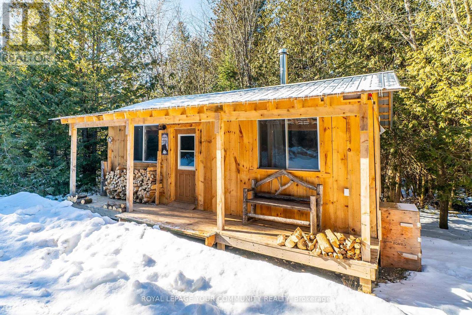 












2236 COUNTY 36 ROAD

,
Kawartha Lakes,




Ontario
K0M1L0

