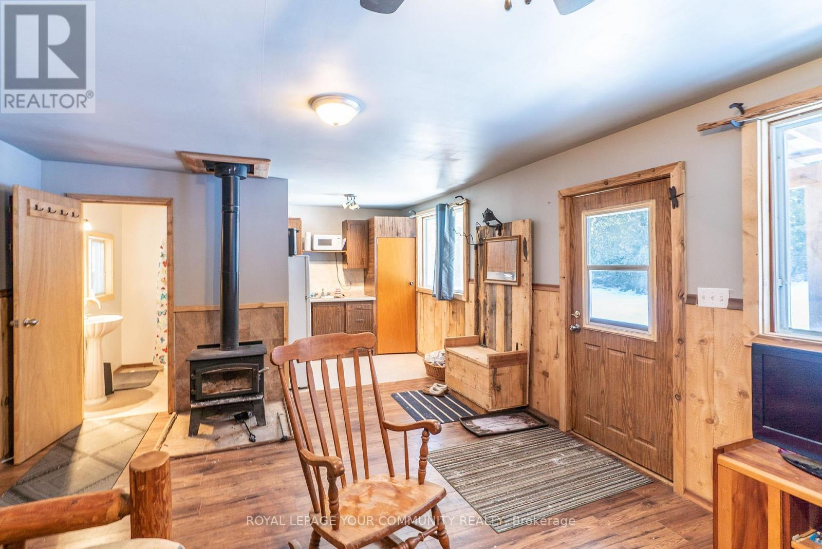 












2236 COUNTY 36 ROAD

,
Kawartha Lakes,




Ontario
K0M1L0


