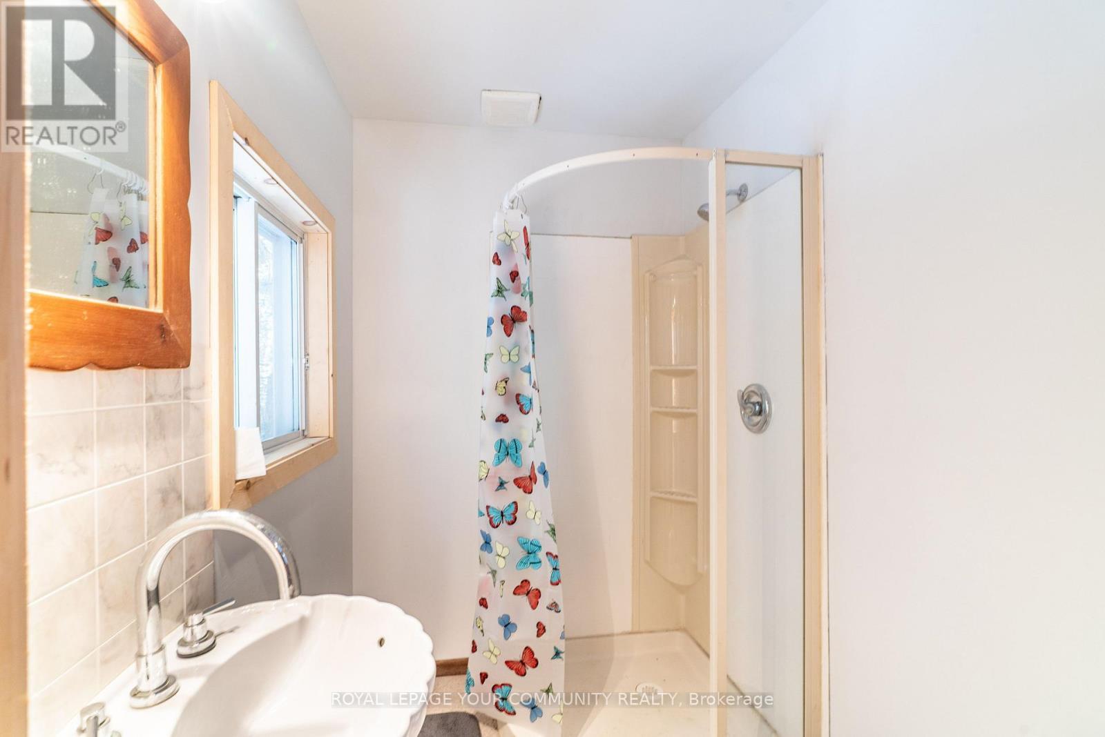 












2236 COUNTY 36 ROAD

,
Kawartha Lakes,




Ontario
K0M1L0

