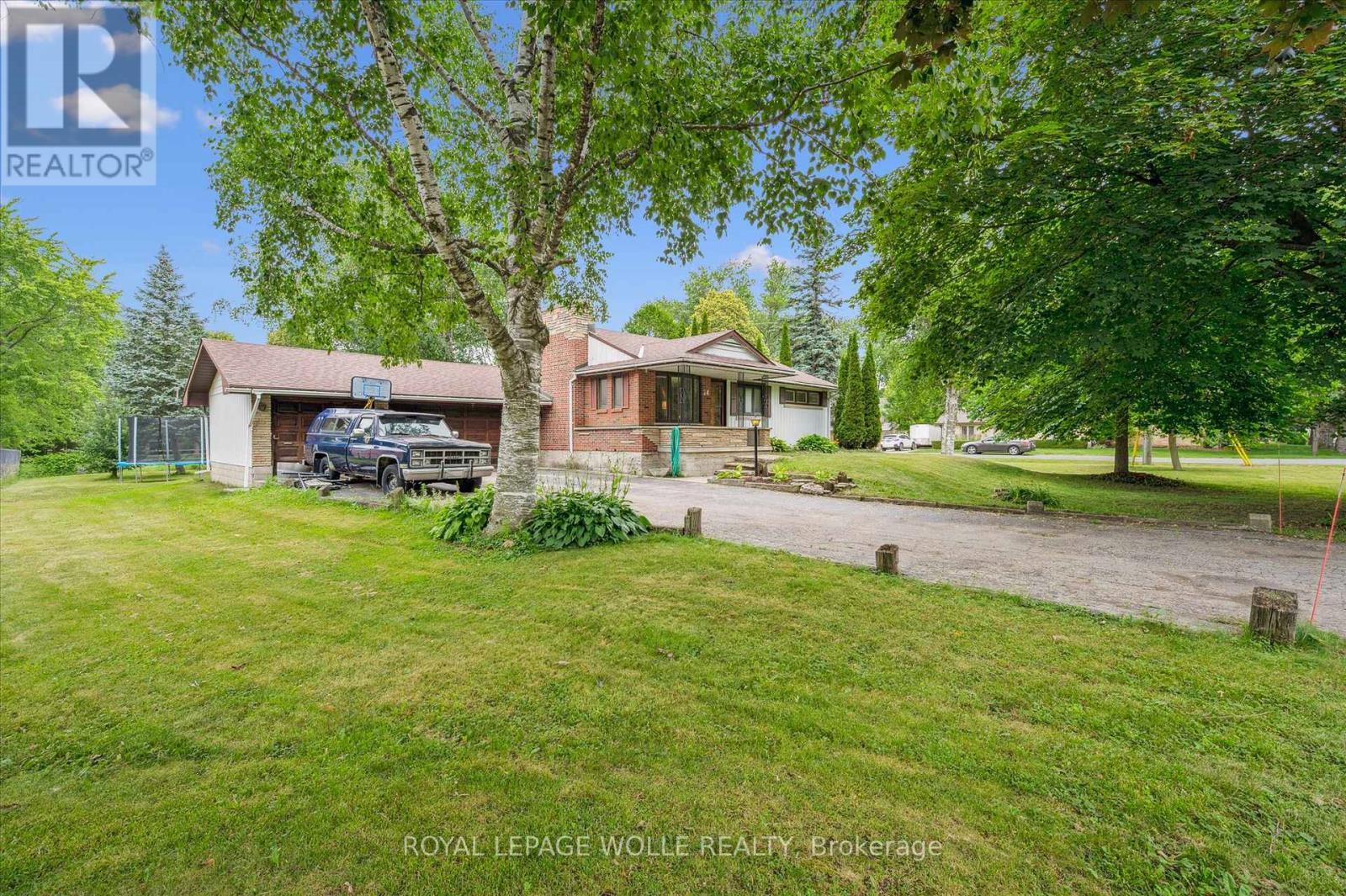 












24 PEEL STREET

,
Woolwich,




Ontario
N0B2V0

