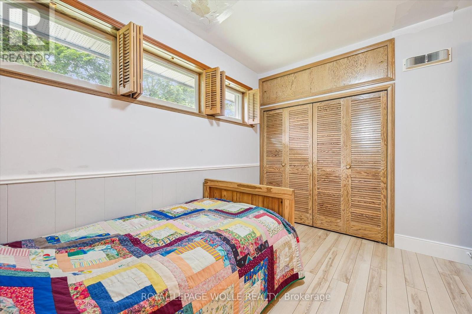 












24 PEEL STREET

,
Woolwich,




Ontario
N0B2V0

