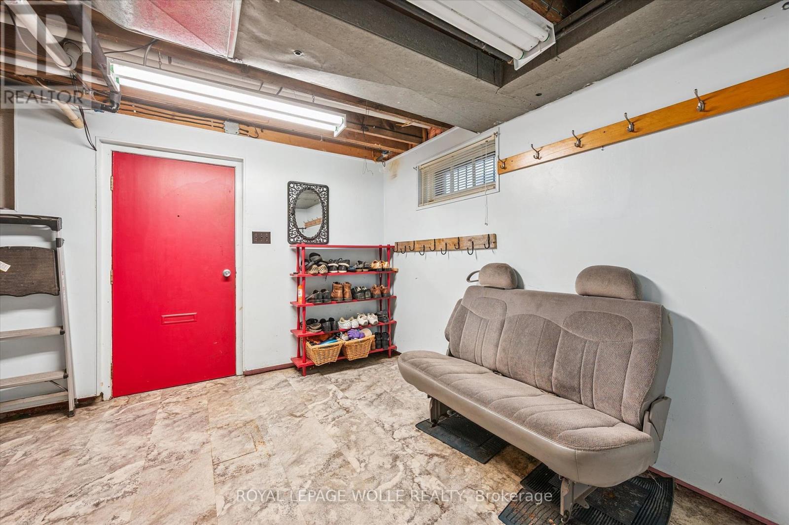 












24 PEEL STREET

,
Woolwich,




Ontario
N0B2V0

