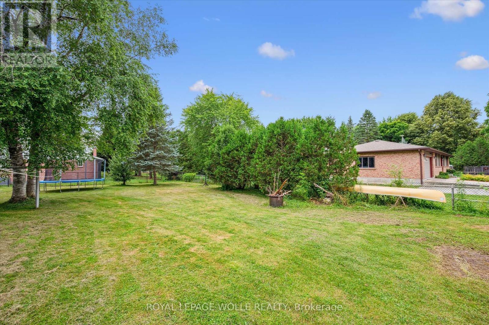 












24 PEEL STREET

,
Woolwich,




Ontario
N0B2V0

