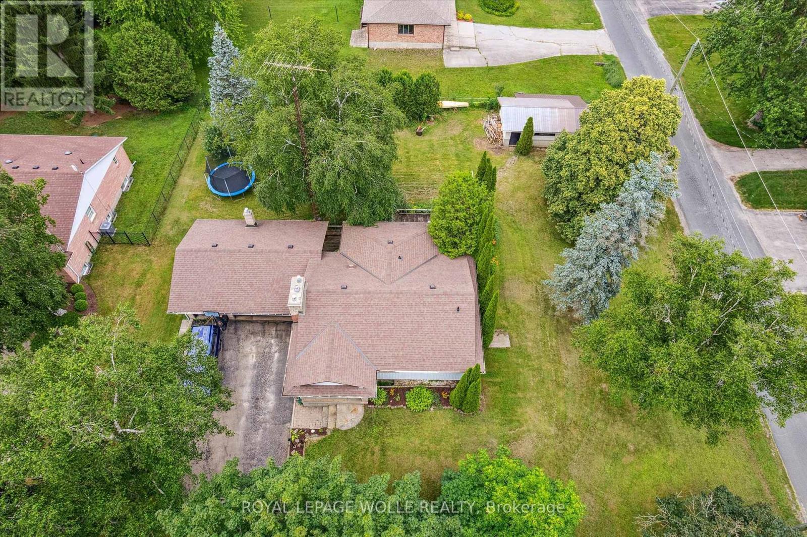 












24 PEEL STREET

,
Woolwich,




Ontario
N0B2V0

