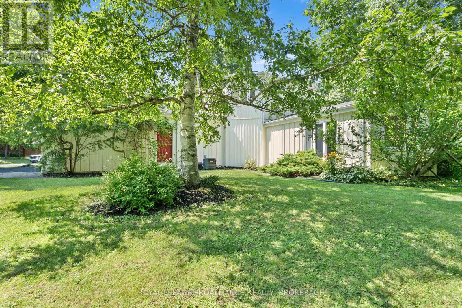 












5 WILMOT STREET

,
Kingston (Kingston East (Incl CFB Kingston)),




Ontario
K7L4V1

