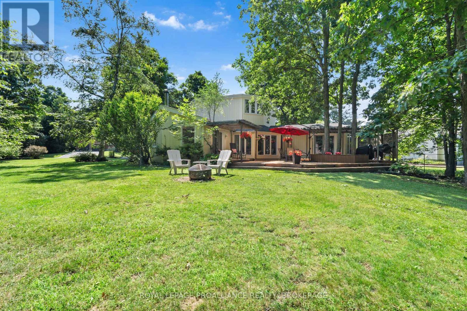 












5 WILMOT STREET

,
Kingston (Kingston East (Incl CFB Kingston)),




Ontario
K7L4V1

