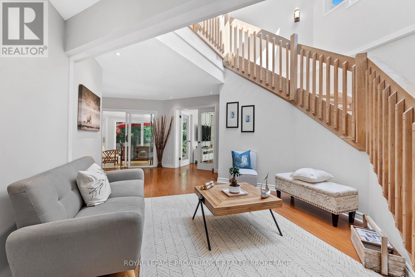 












5 WILMOT STREET

,
Kingston (Kingston East (Incl CFB Kingston)),




Ontario
K7L4V1

