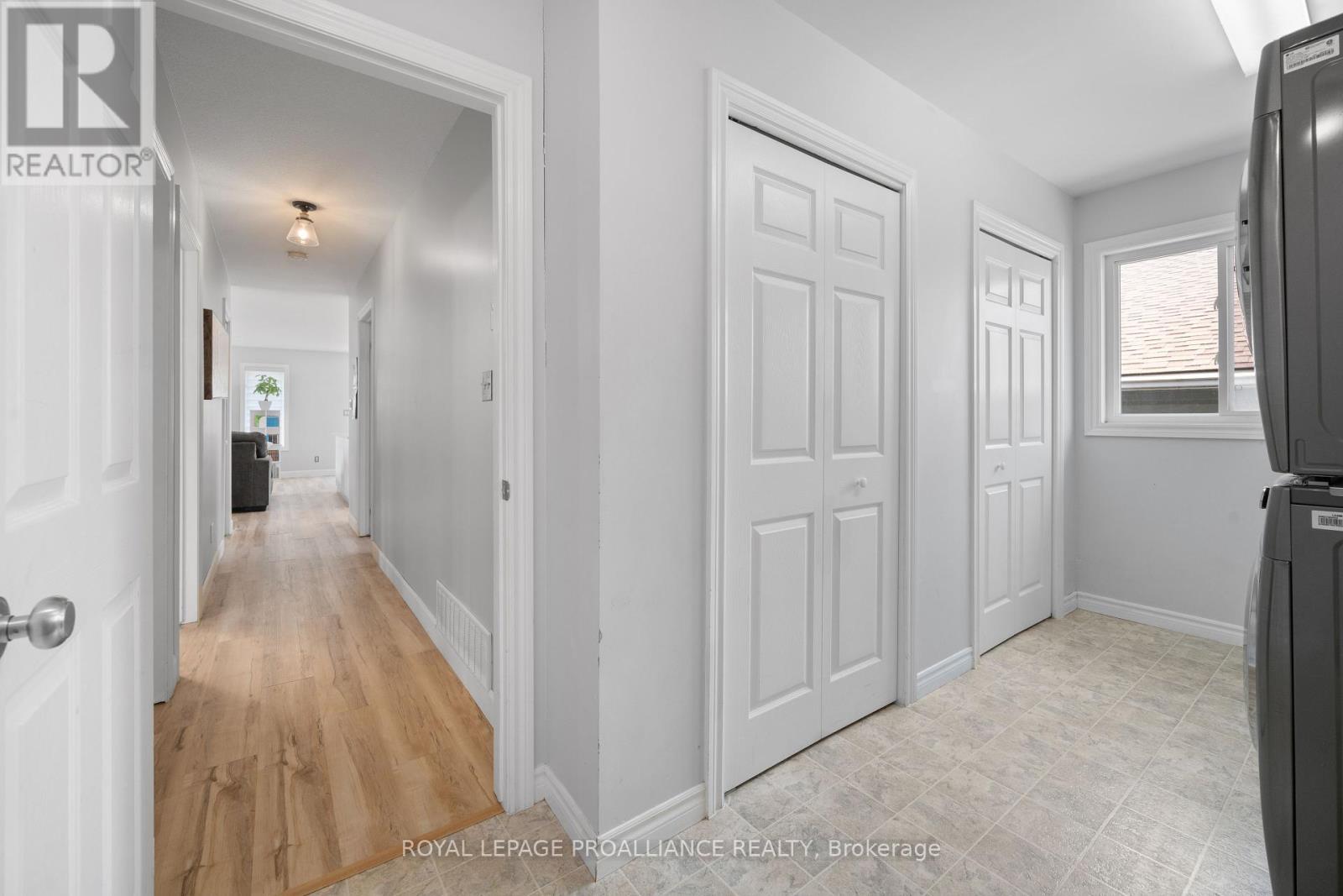 












46 LIDDLE LANE

,
Belleville (Belleville Ward),




Ontario
K8N5Y9


