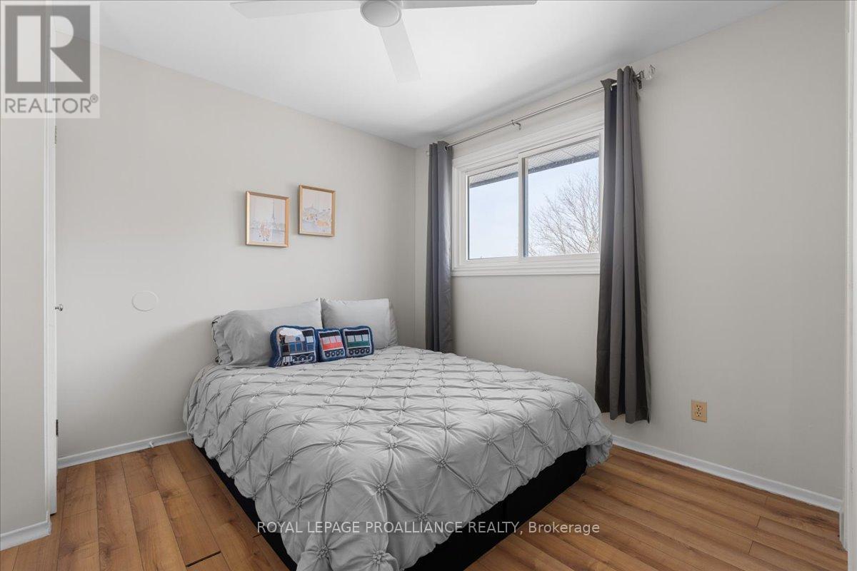 












267 COUNTY ROAD 28

,
Prince Edward County (Ameliasburg Ward),




Ontario
K8N4Z7


