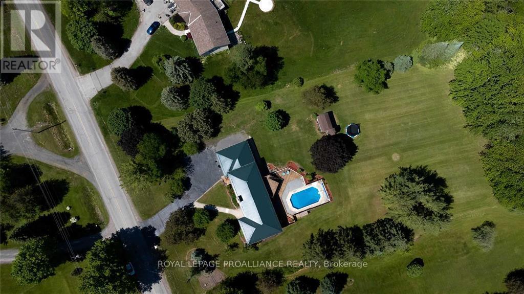 












267 COUNTY ROAD 28

,
Prince Edward County (Ameliasburg Ward),




Ontario
K8N4Z7

