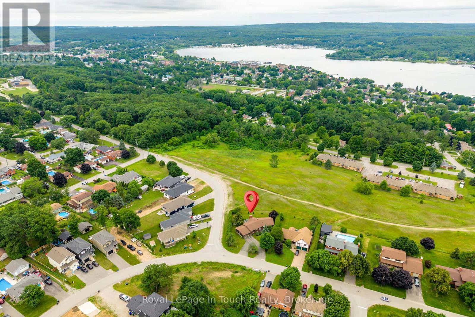












40 PAYETTE DRIVE

,
Penetanguishene,




Ontario
L9M1H5

