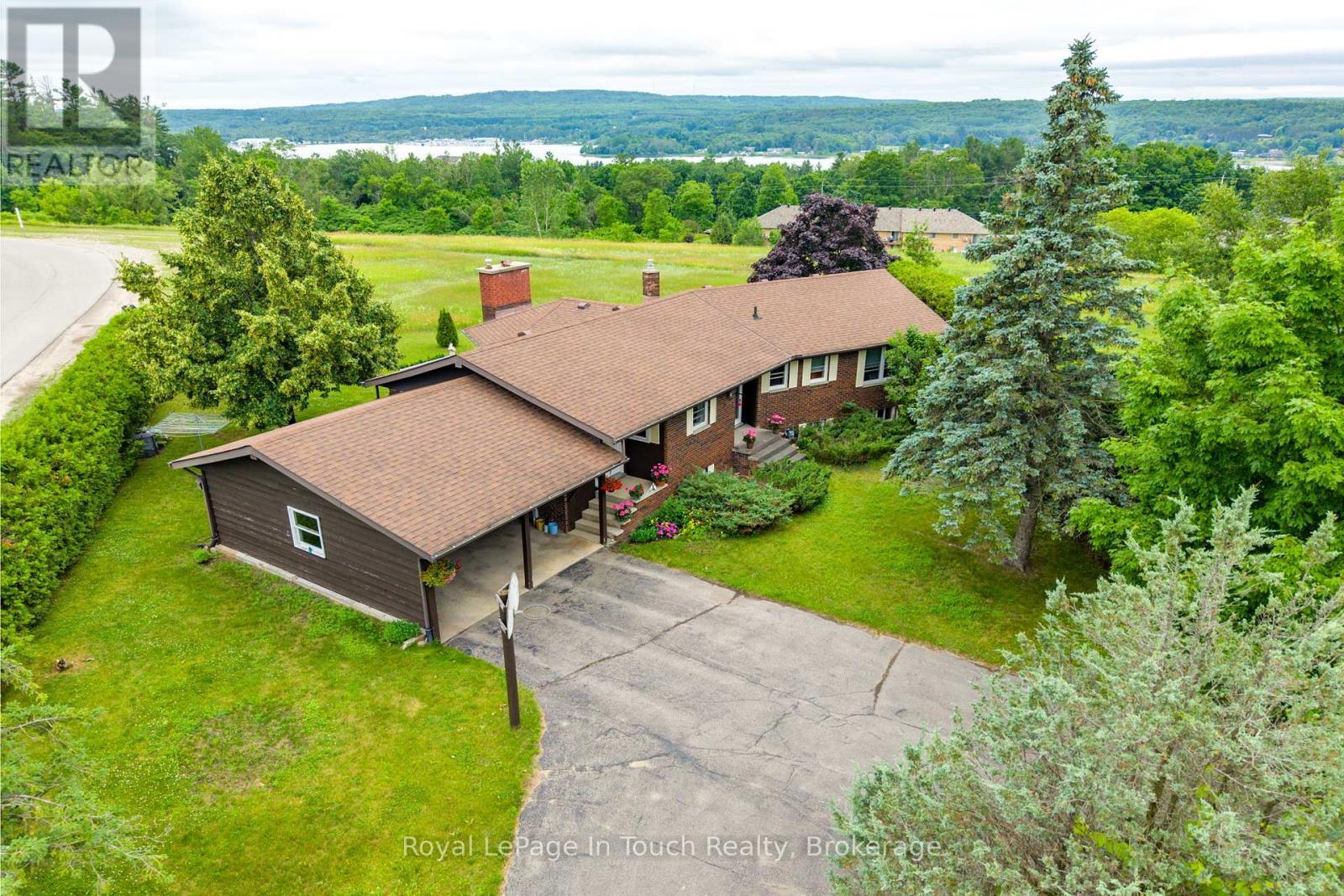 












40 PAYETTE DRIVE

,
Penetanguishene,




Ontario
L9M1H5

