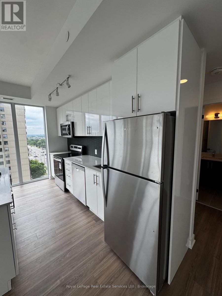 












906 - 2782 BARTON STREET E

,
Hamilton (Riverdale),




Ontario
L8E2J8

