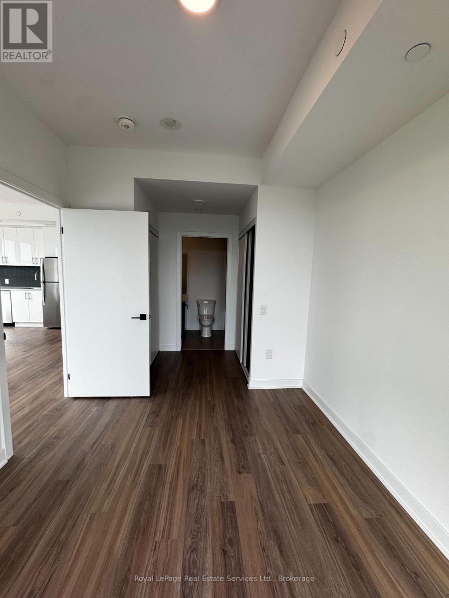 












906 - 2782 BARTON STREET E

,
Hamilton (Riverdale),




Ontario
L8E2J8

