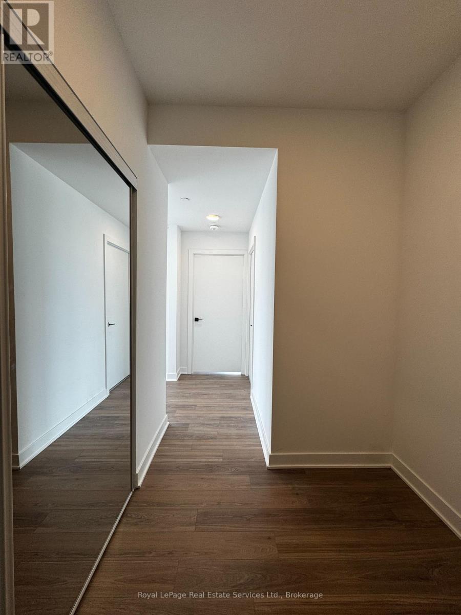 












906 - 2782 BARTON STREET E

,
Hamilton (Riverdale),




Ontario
L8E2J8

