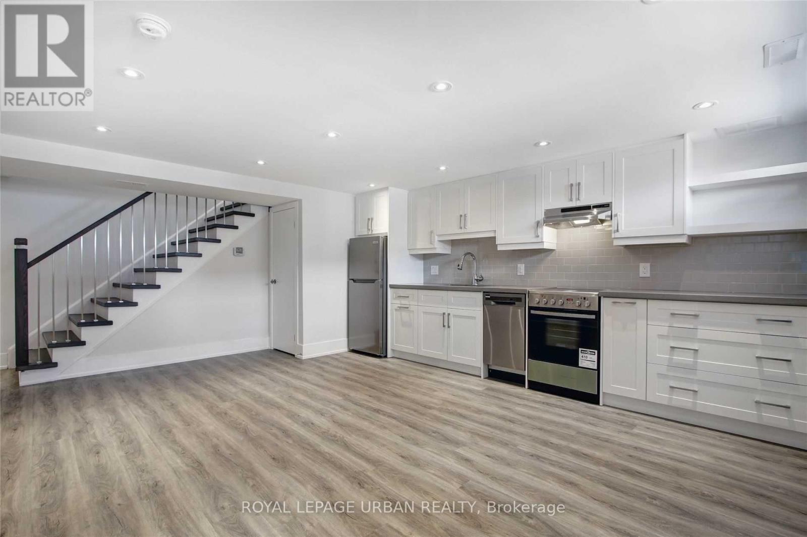 












GARDEN SUITE - 130 EATON AVENUE

,
Toronto,




Ontario
M4J2Z8

