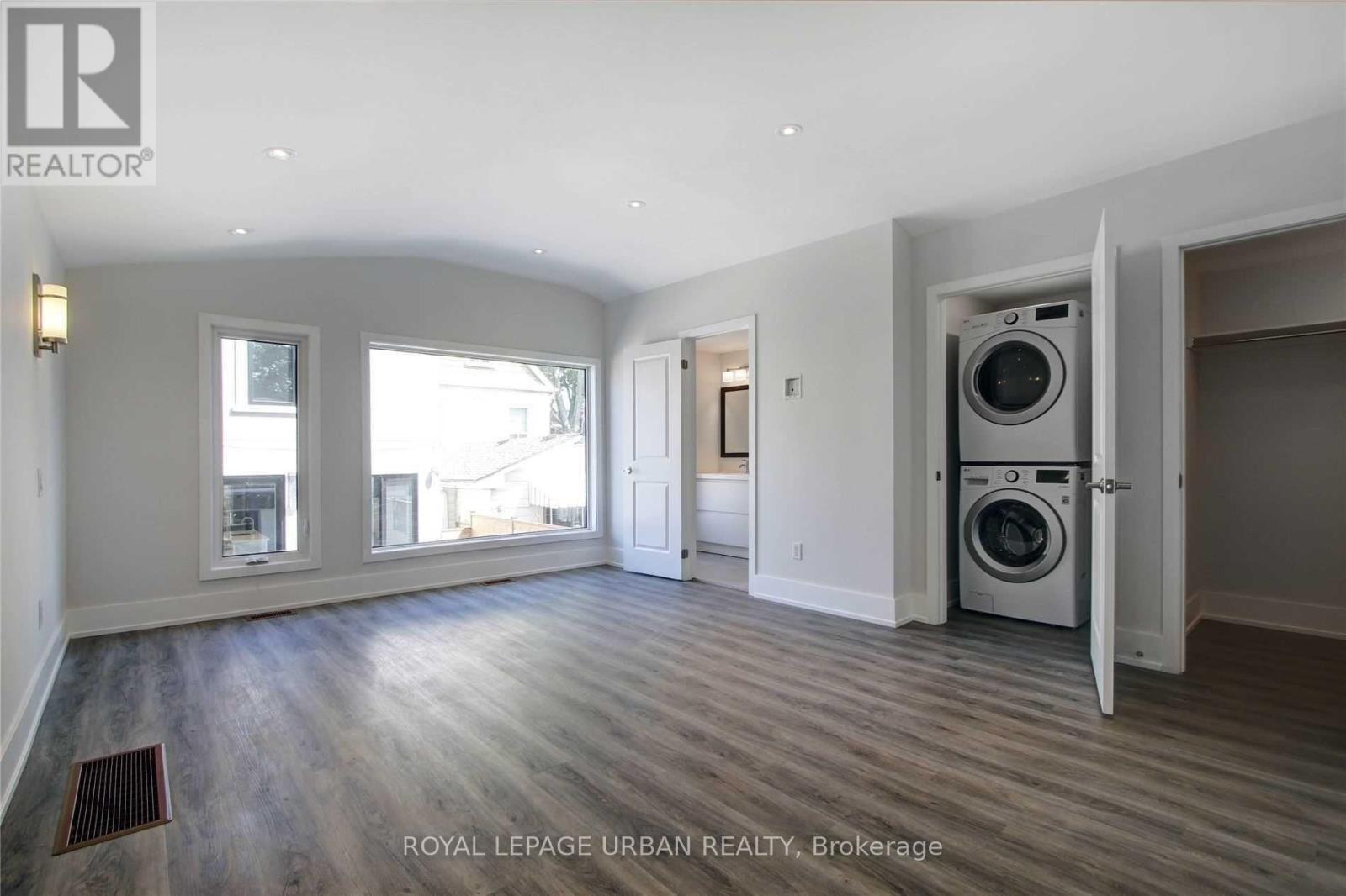 












GARDEN SUITE - 130 EATON AVENUE

,
Toronto,




Ontario
M4J2Z8


