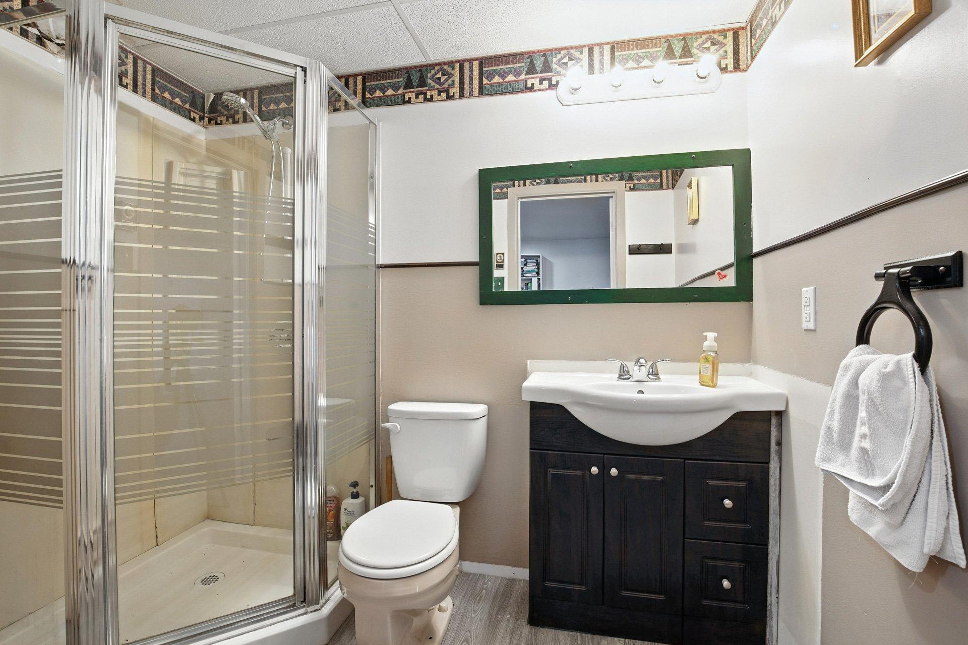 









4


Rue du Malbec

,
Gatineau (Aylmer),




QC
J9H5G4


