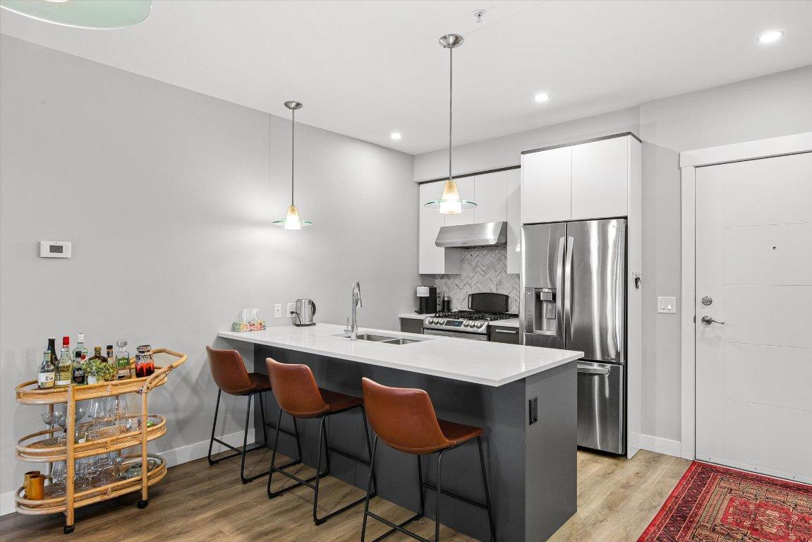 









1883


Water

Street, 105,
Kelowna,




BC
V1Y 1K4

