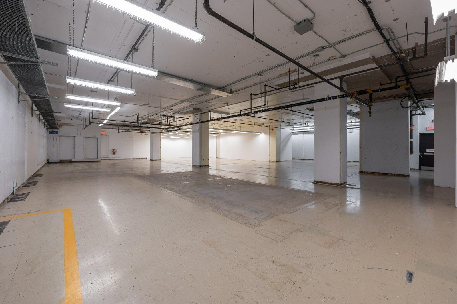 









600


Rue Jean-Talon E.

, SS124,
Montréal (Rosemont/La Petite-Patrie),




QC
H2R3A8

