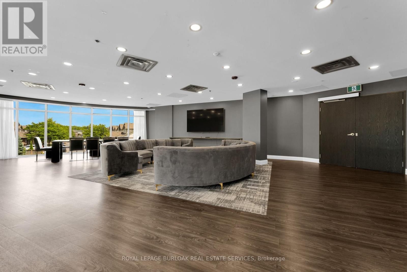 












402 - 7711 GREEN VISTA GATE

,
Niagara Falls,




Ontario
L2G0A8

