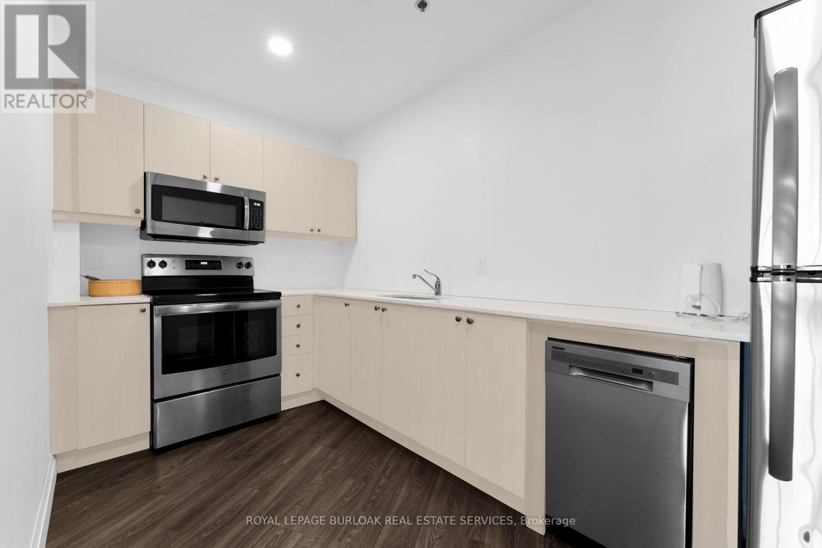 












402 - 7711 GREEN VISTA GATE

,
Niagara Falls,




Ontario
L2G0A8

