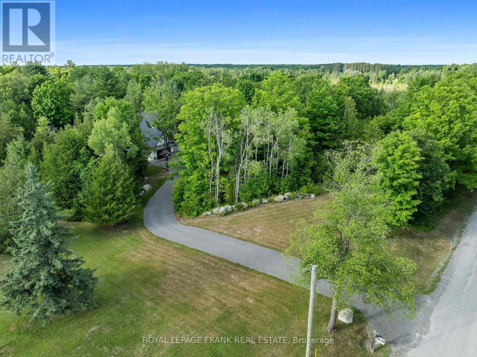 












975 RAY ROAD

,
Centre Hastings,




Ontario
K0K2K0

