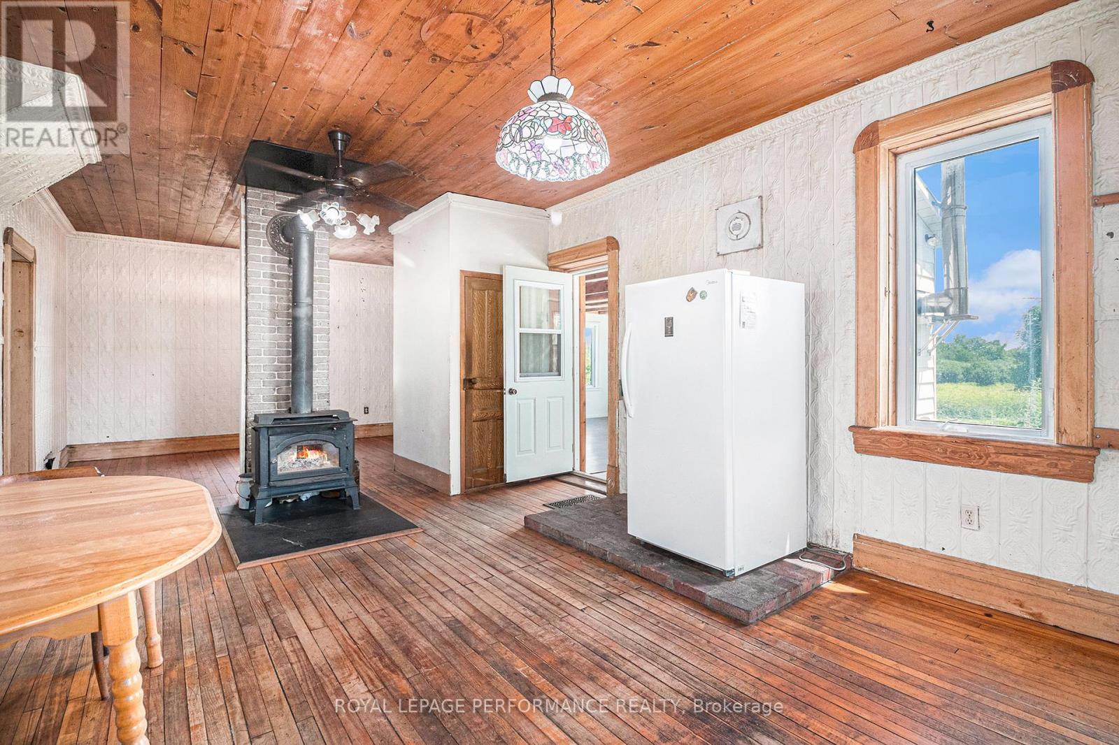 












17630 ROBINSON'S CORNERS ROAD

,
North Stormont,




Ontario
K0C1T0


