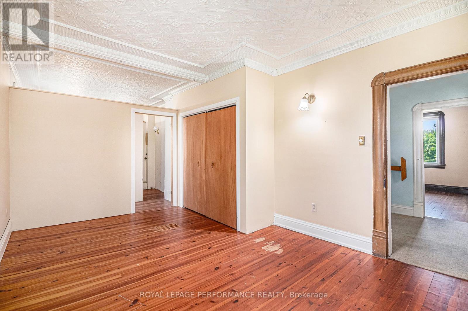 












17630 ROBINSON'S CORNERS ROAD

,
North Stormont,




Ontario
K0C1T0

