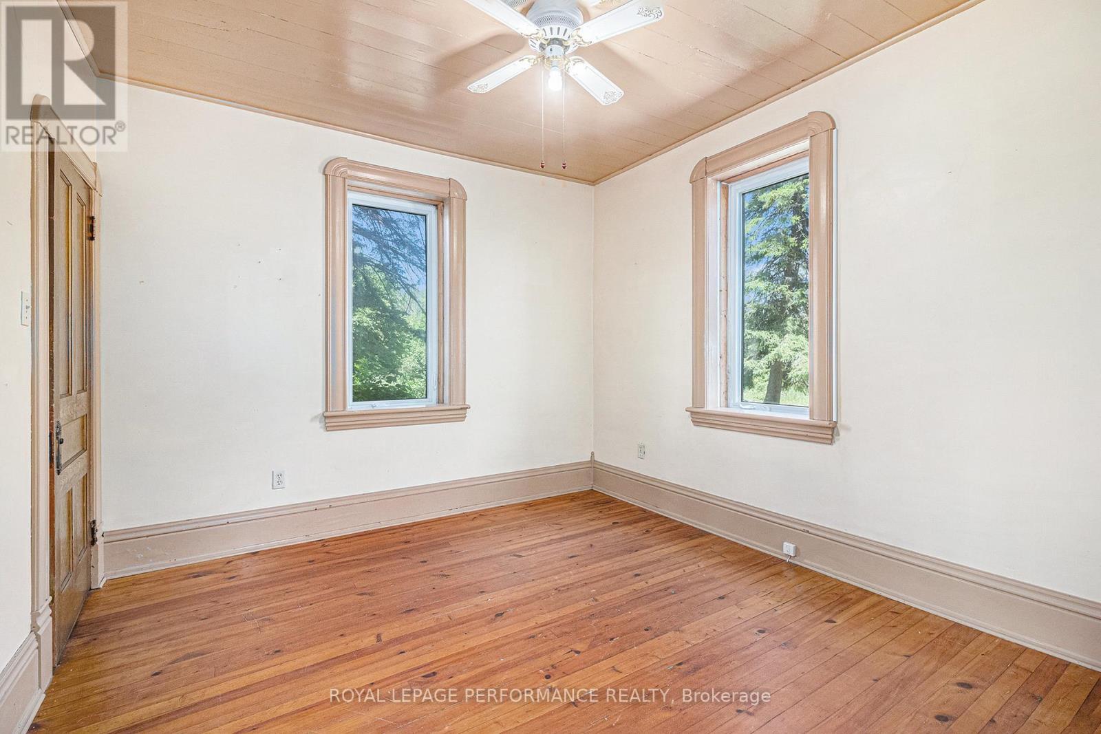












17630 ROBINSON'S CORNERS ROAD

,
North Stormont,




Ontario
K0C1T0

