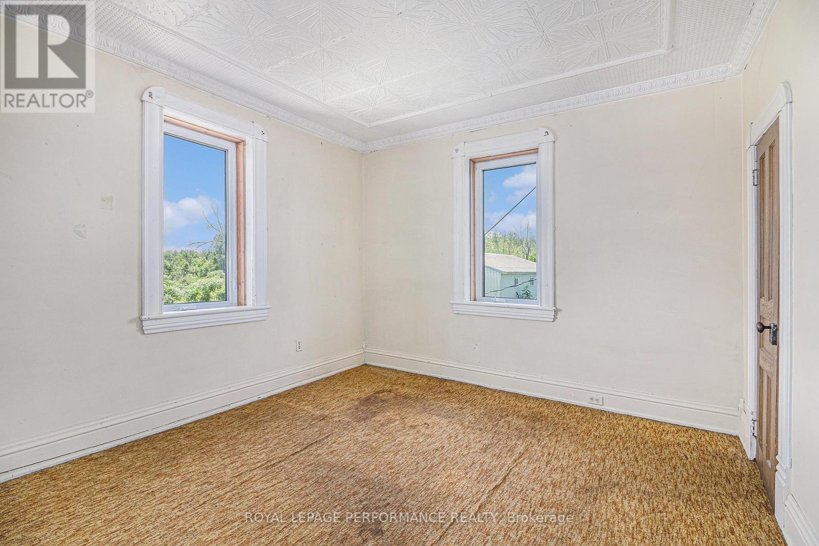 












17630 ROBINSON'S CORNERS ROAD

,
North Stormont,




Ontario
K0C1T0

