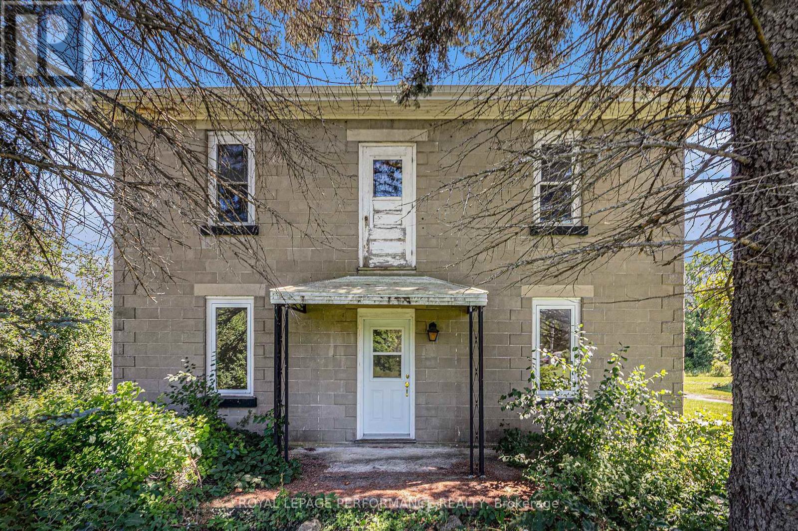 












17630 ROBINSON'S CORNERS ROAD

,
North Stormont,




Ontario
K0C1T0

