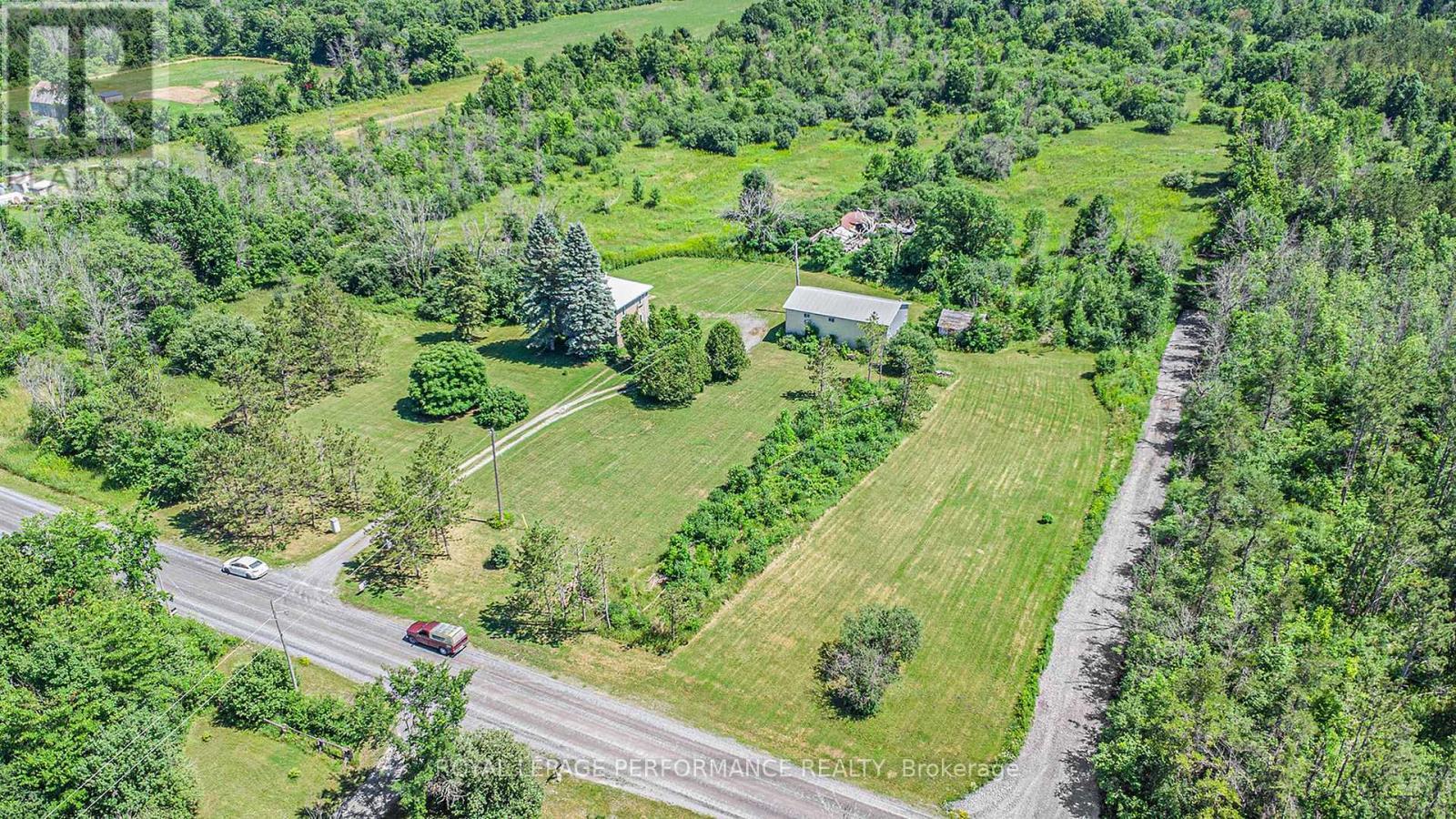 












17630 ROBINSON'S CORNERS ROAD

,
North Stormont,




Ontario
K0C1T0

