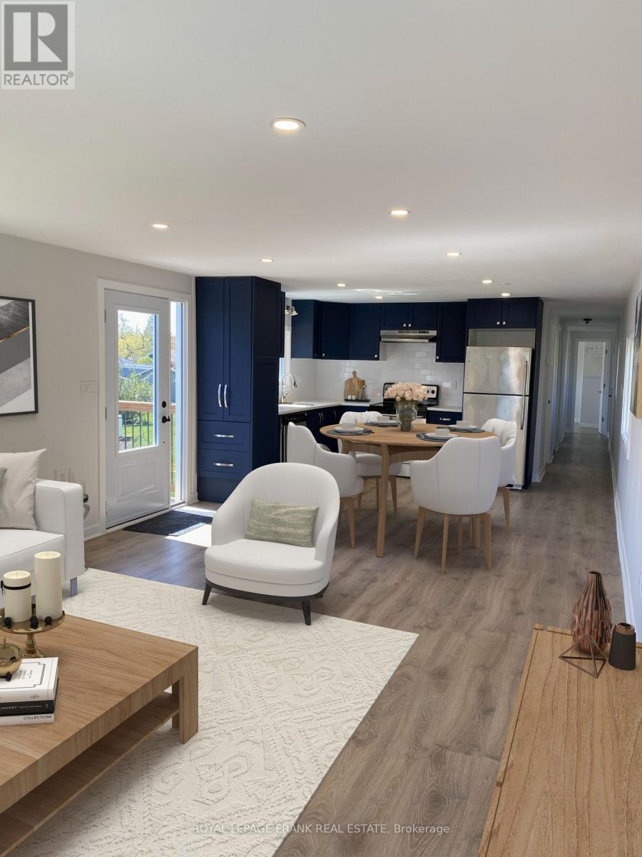 












8 BENSLEY DRIVE

,
Oro-Medonte,




Ontario
L3V6H1


