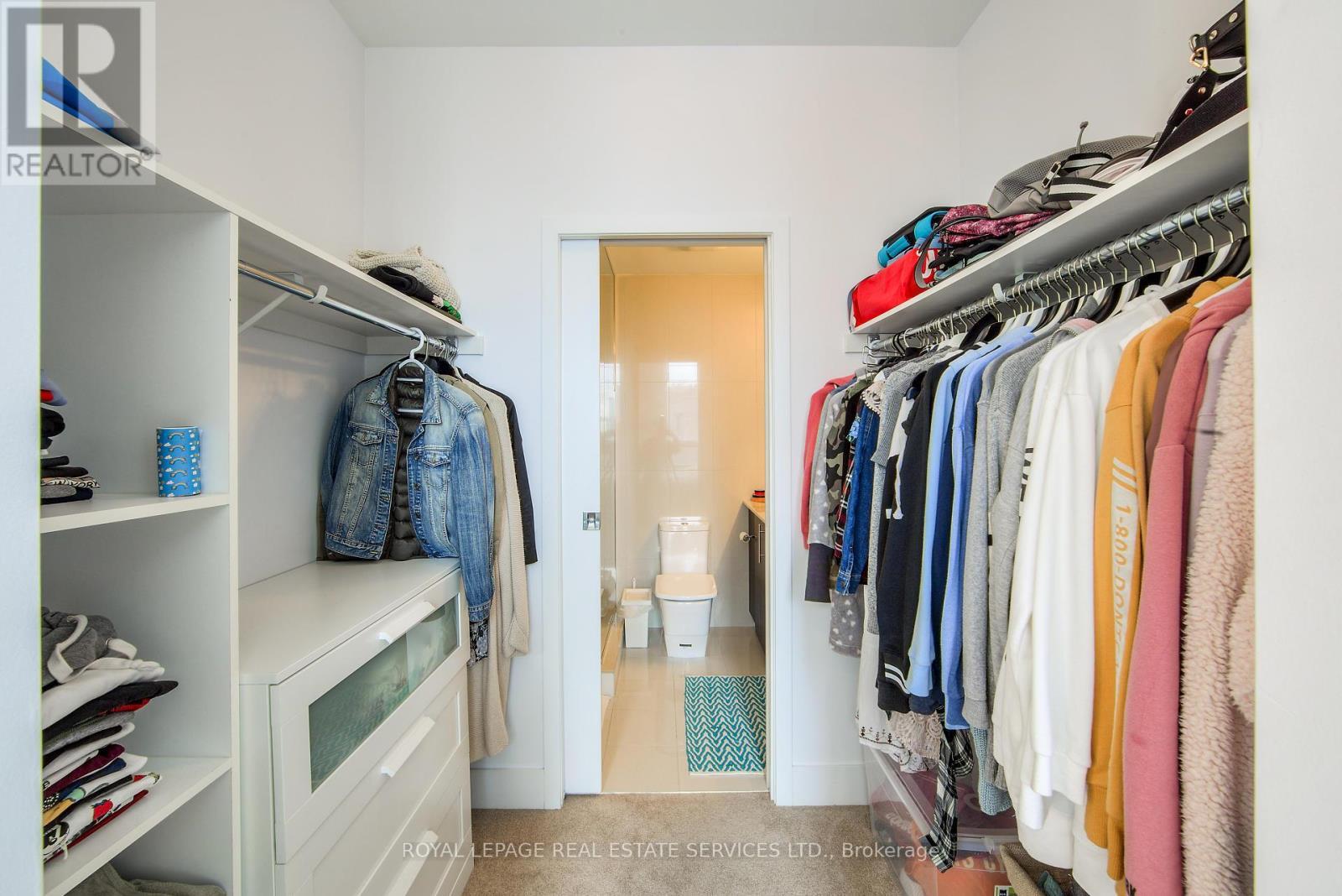












203 - 323 KINGSTON ROAD S

,
Toronto,




Ontario
M4L1T8

